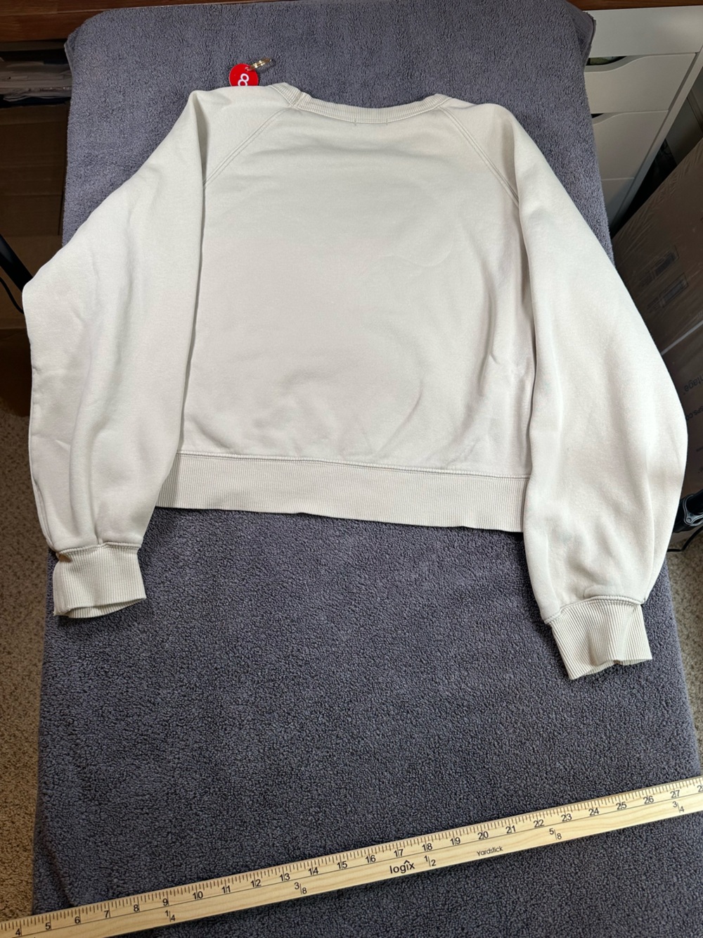 GU Uniqlo Women’s Cropped Sweatshirt Cream Fleece Crewneck Pullover 342823